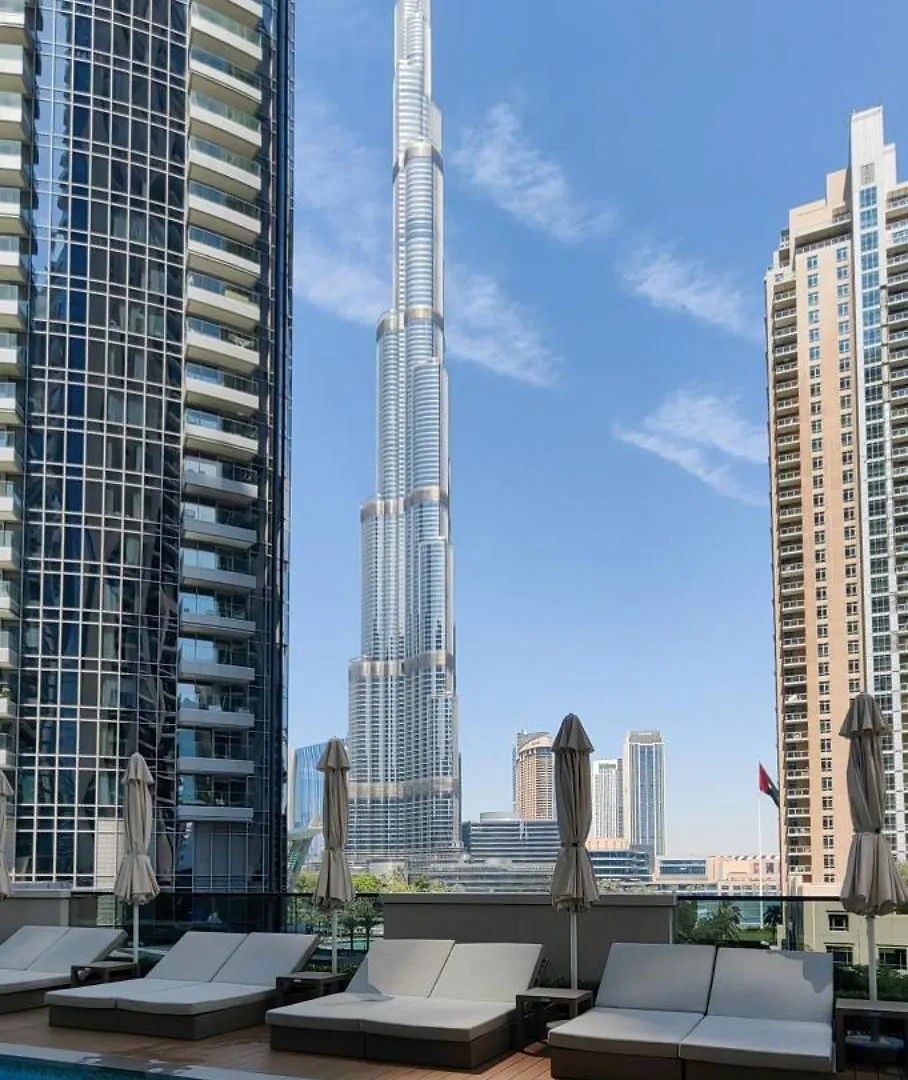 Luxurious 4Br Apartment W/ Prime Burj Khalifa View Dubai